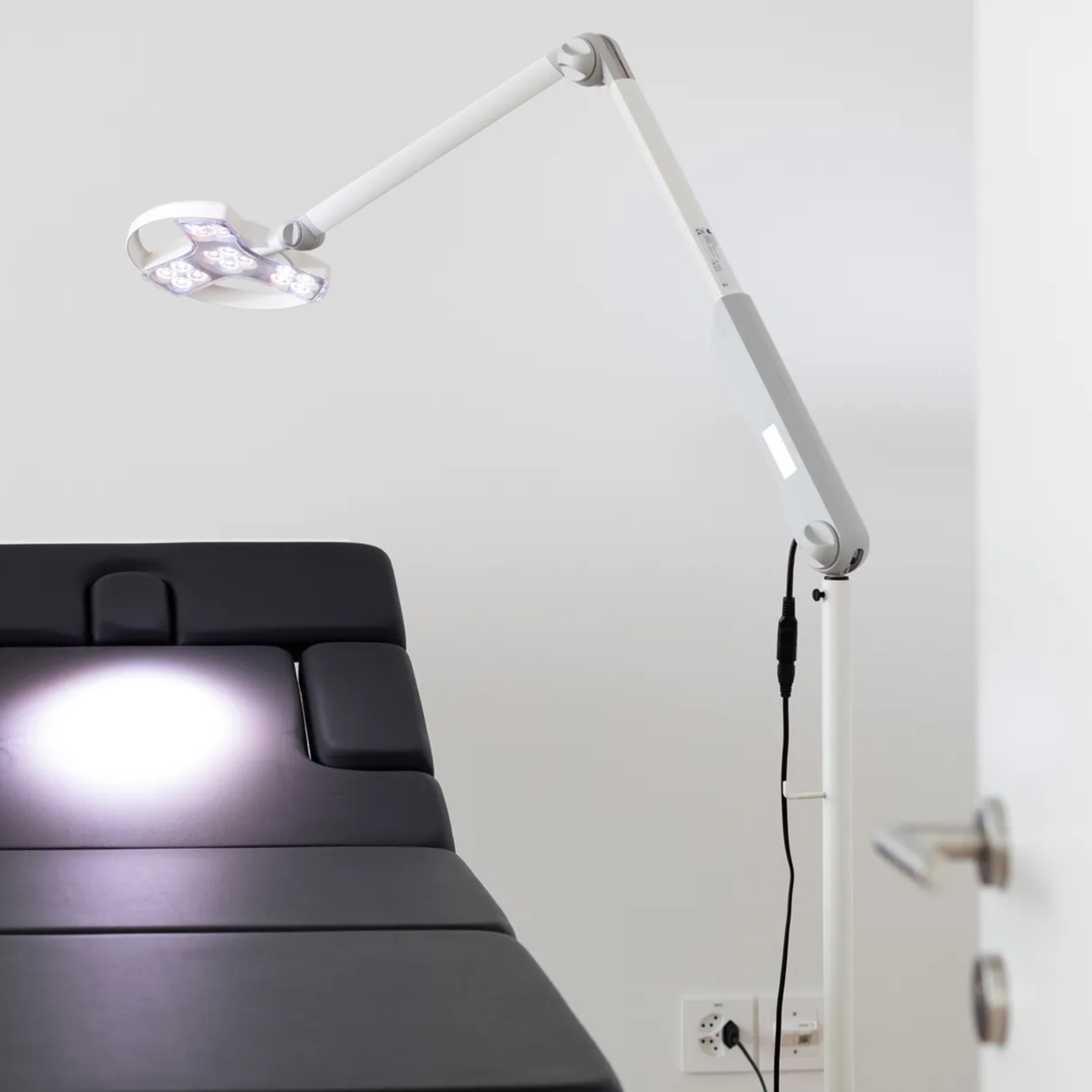 Lampe d'examen Visiano 20 Derungs - 60 000 lux - Waldmann